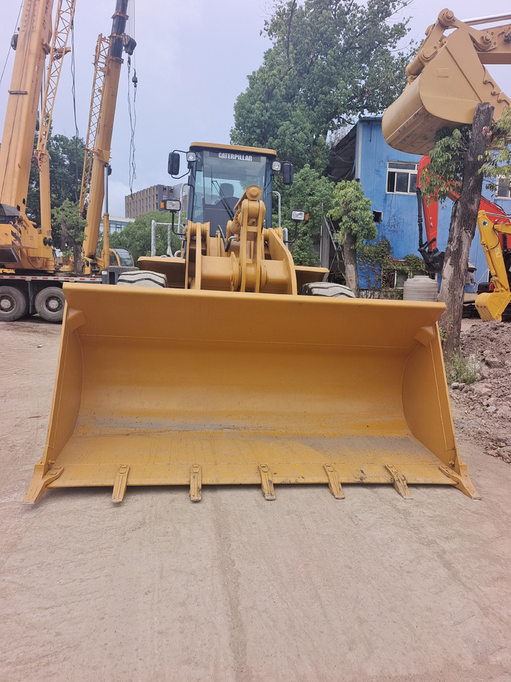 Wheel loader CAT 966H