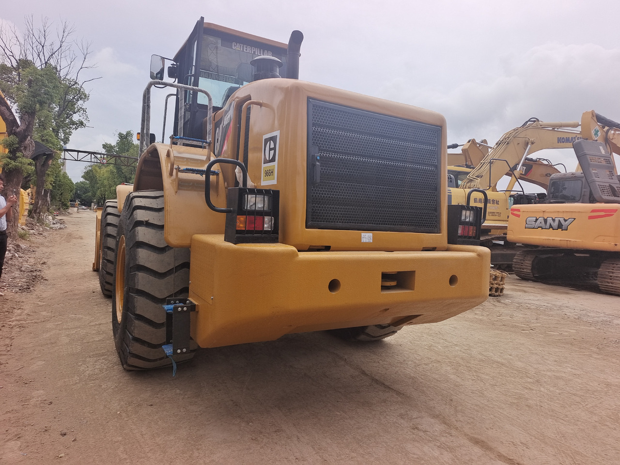 Wheel loader CAT 966H