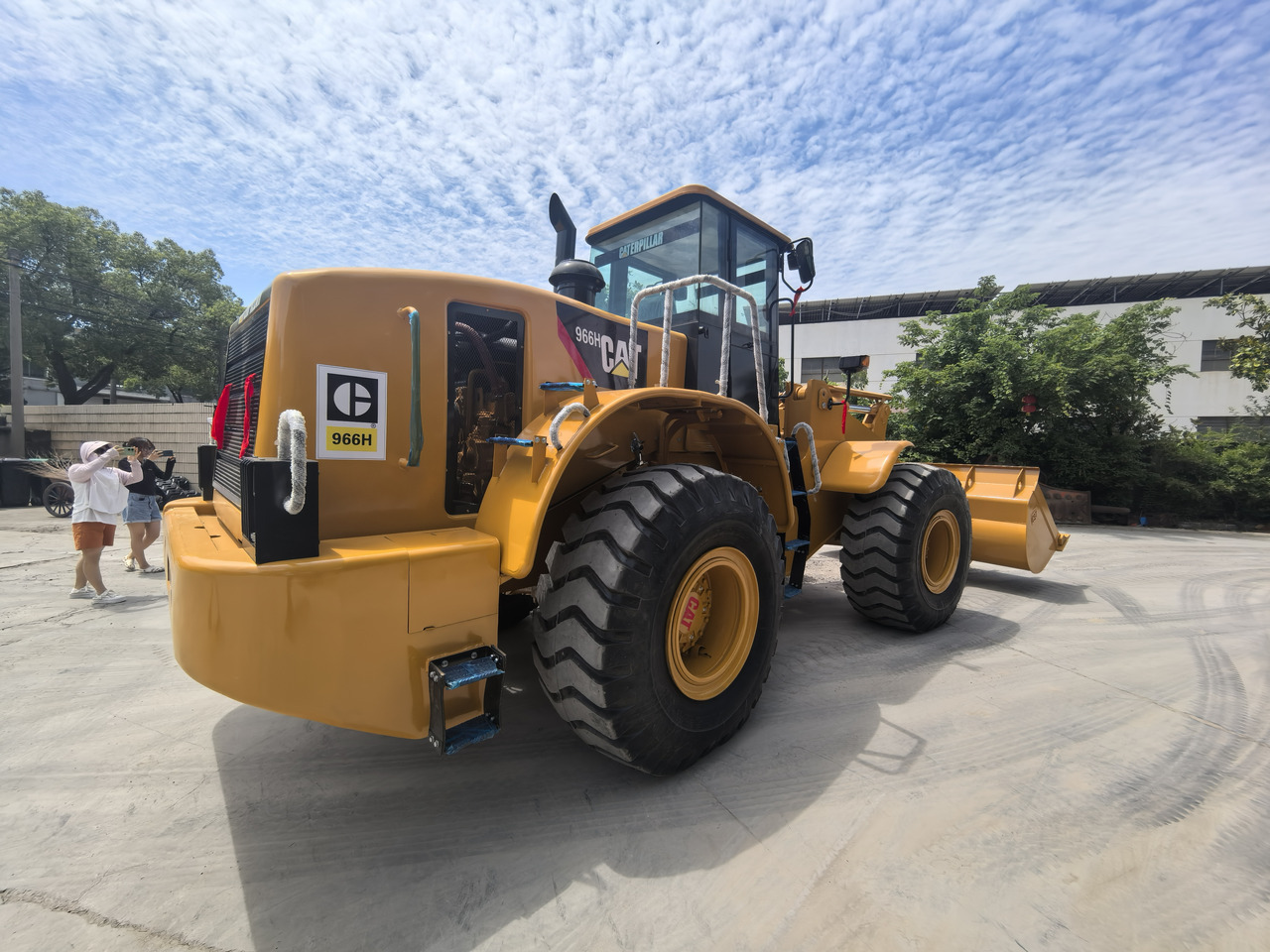 Wheel loader CAT 966H
