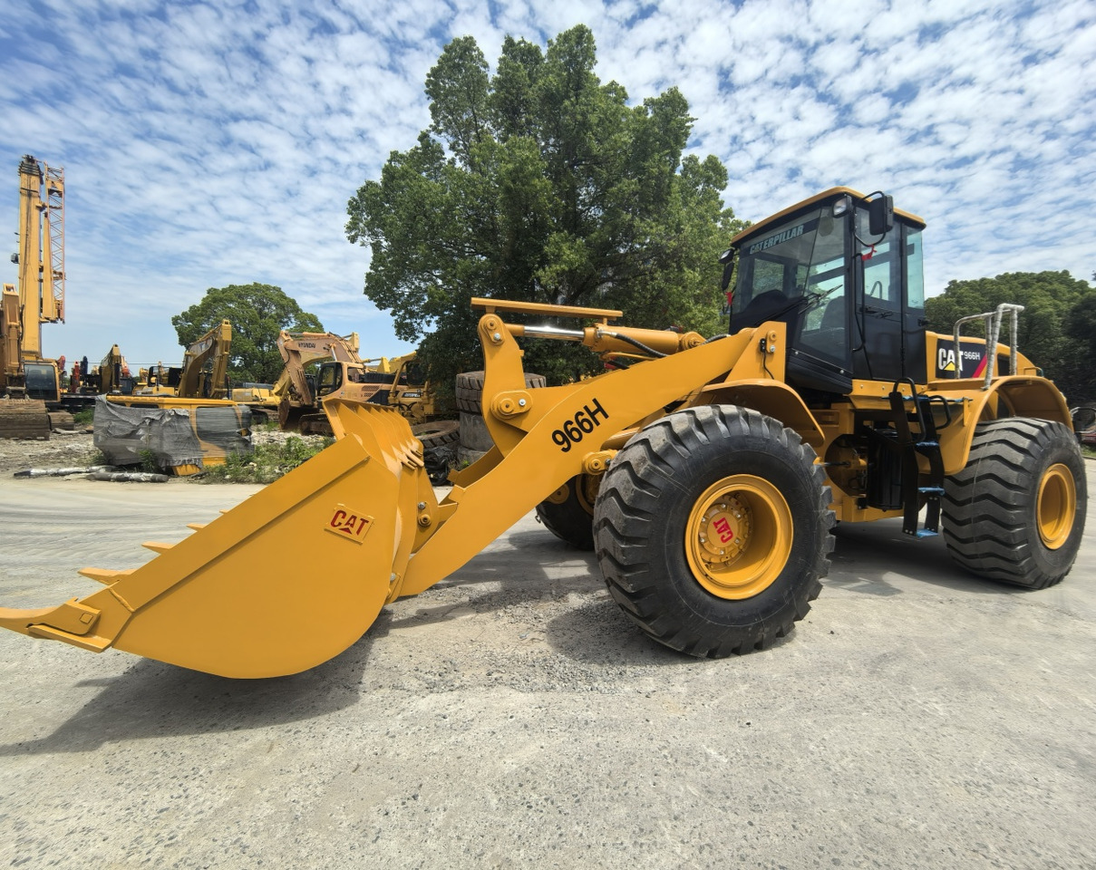 Wheel loader CAT 966H
