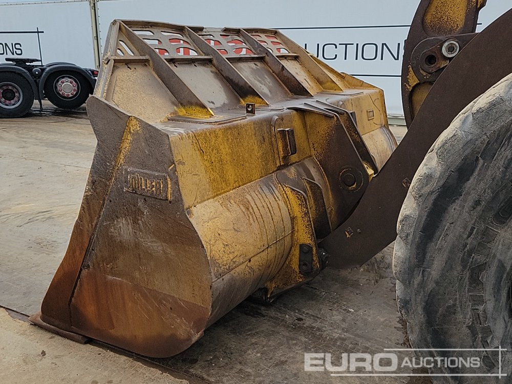 Wheel loader CAT 966H