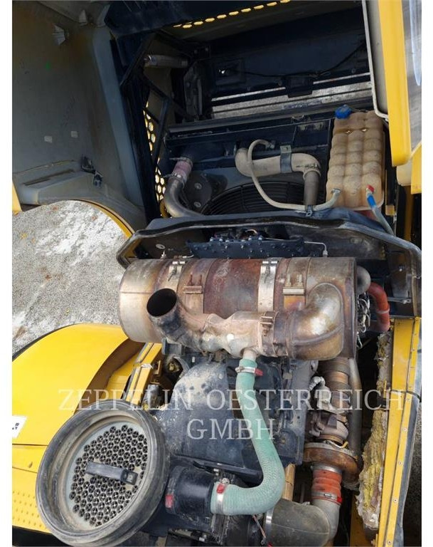 Wheel loader CAT 966K