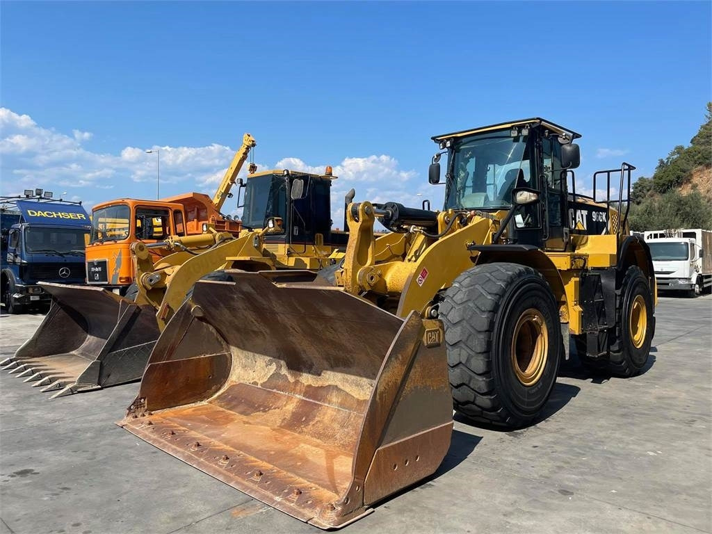 Wheel loader CAT 966K