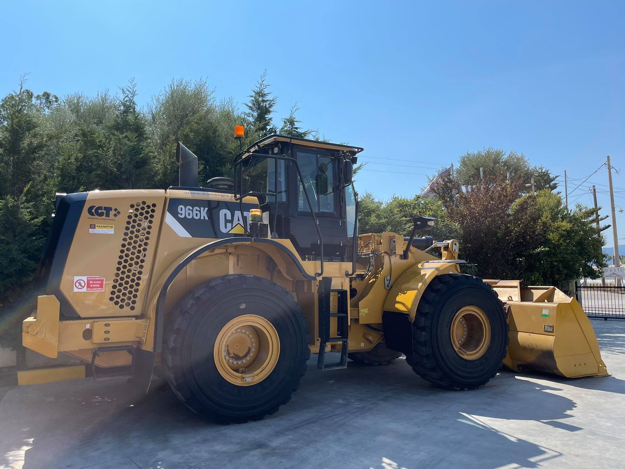 Wheel loader CAT 966K