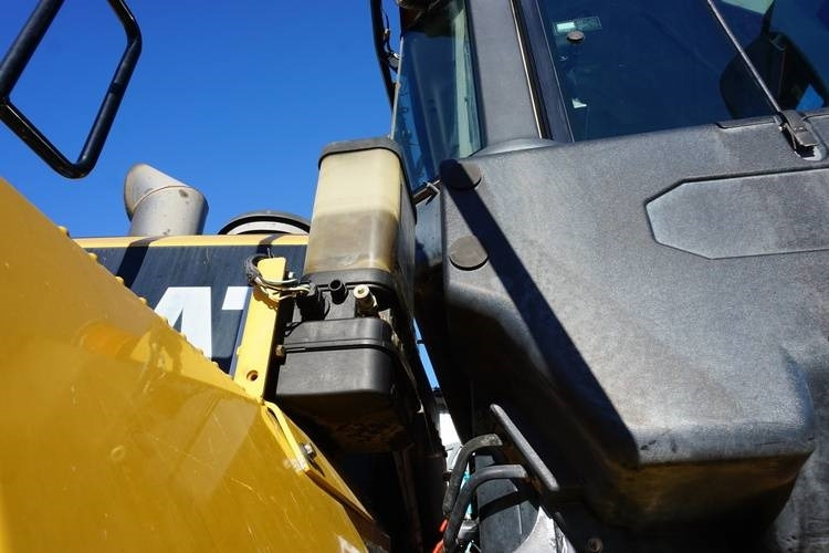 Wheel loader CAT 966K