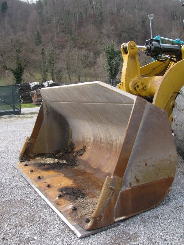 Wheel loader CAT 966K Top stanje