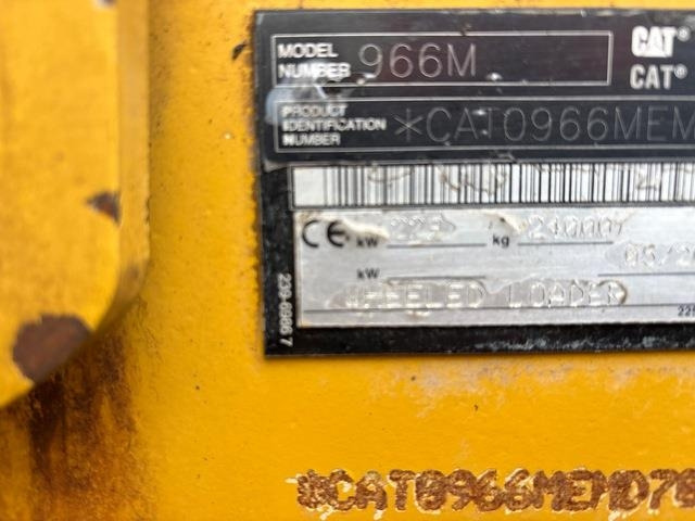 Wheel loader CAT 966M