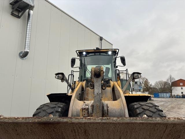 Wheel loader CAT 966M