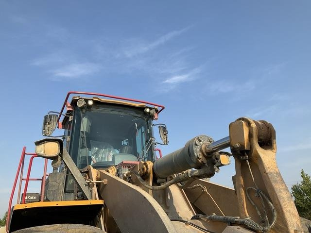 Wheel loader CAT 966M XE