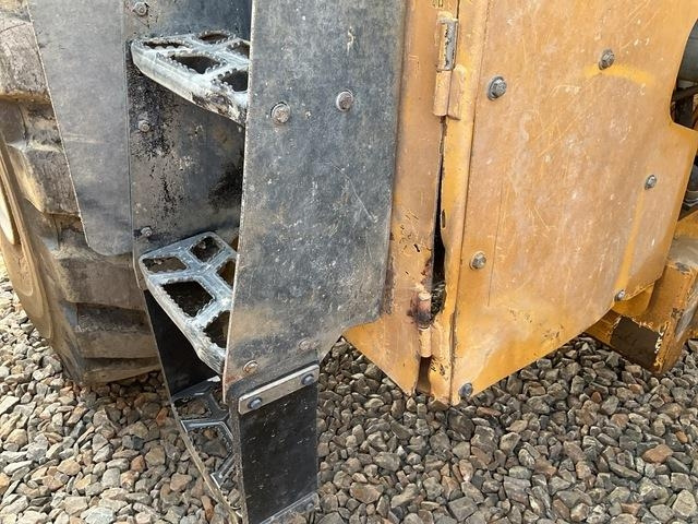 Wheel loader CAT 966M XE