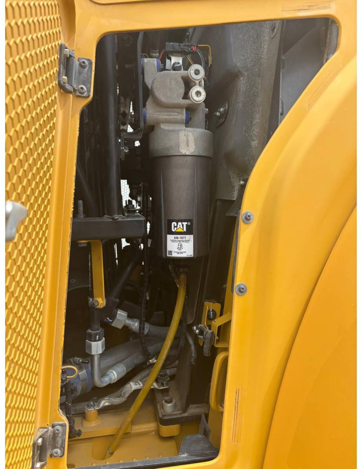 Wheel loader CAT 966M XE