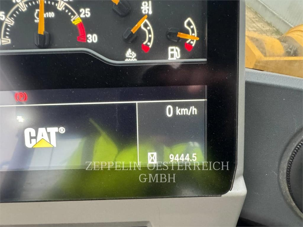 Wheel loader CAT 966-14