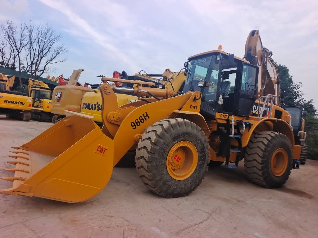Wheel loader CAT 966 H