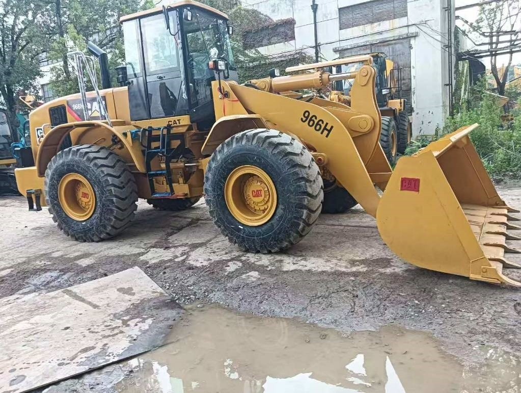 Wheel loader CAT 966 H