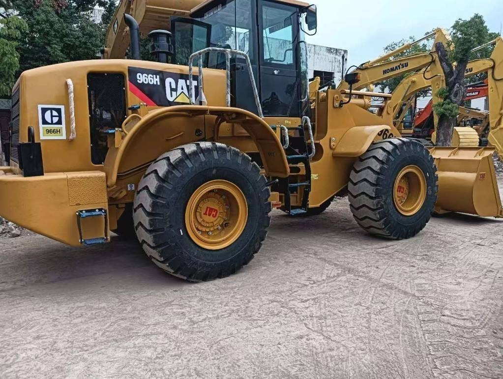 Wheel loader CAT 966 H
