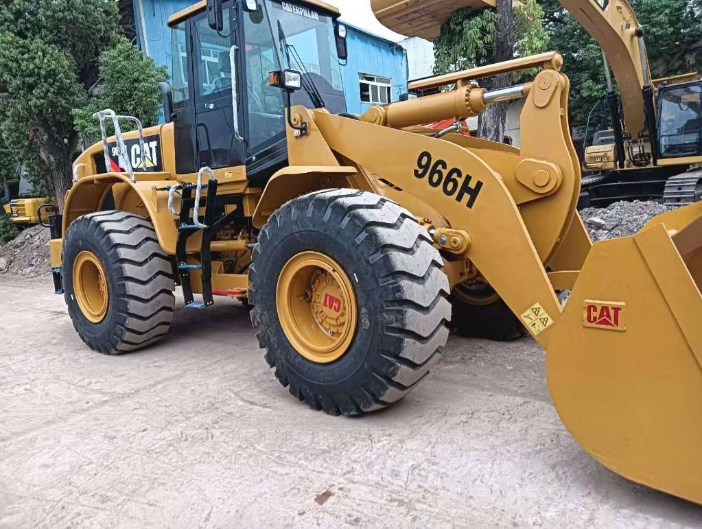 Wheel loader CAT 966 H