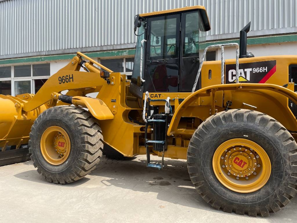 Wheel loader CAT 966 H