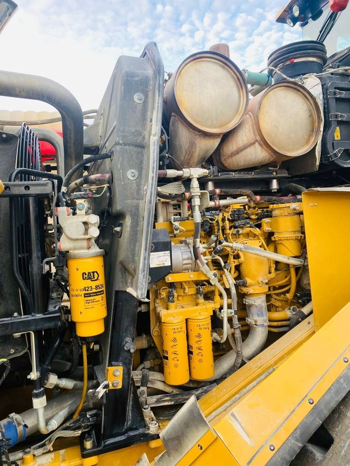 Wheel loader CAT 966 M