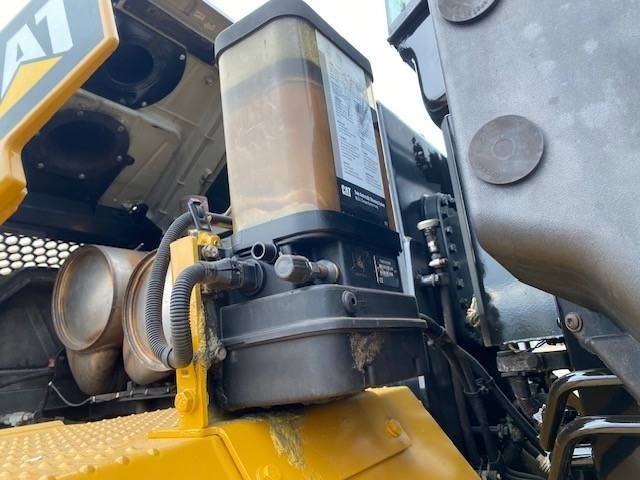 Wheel loader CAT 966 M