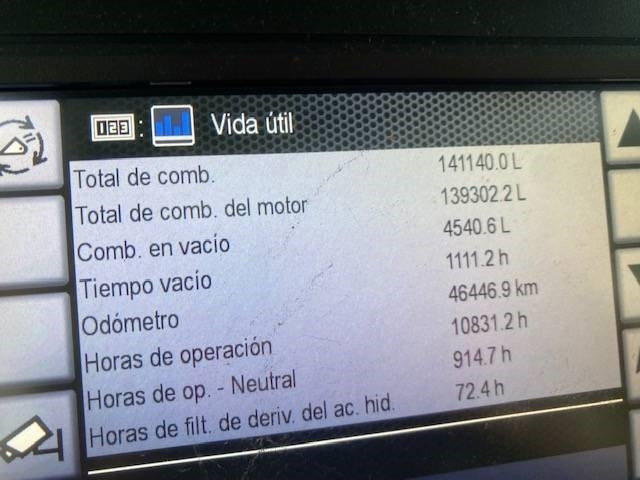 Wheel loader CAT 966 M