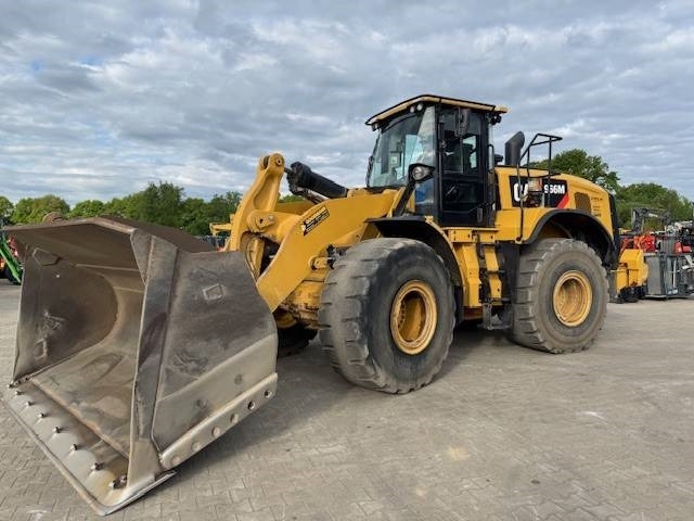 Wheel loader CAT 966 M