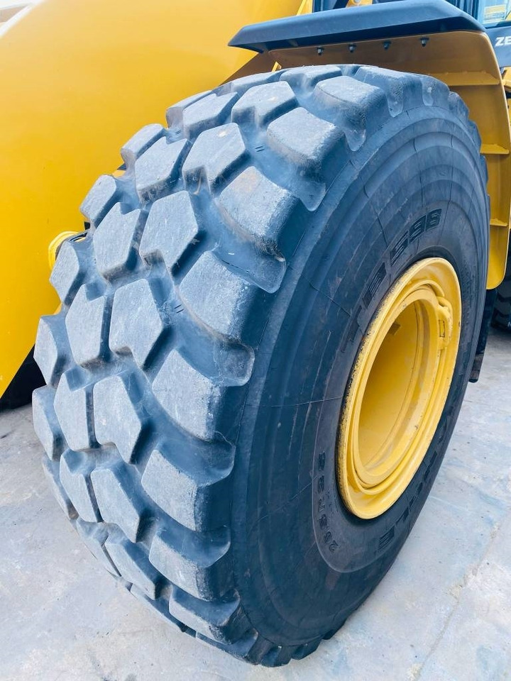 Wheel loader CAT 966gc