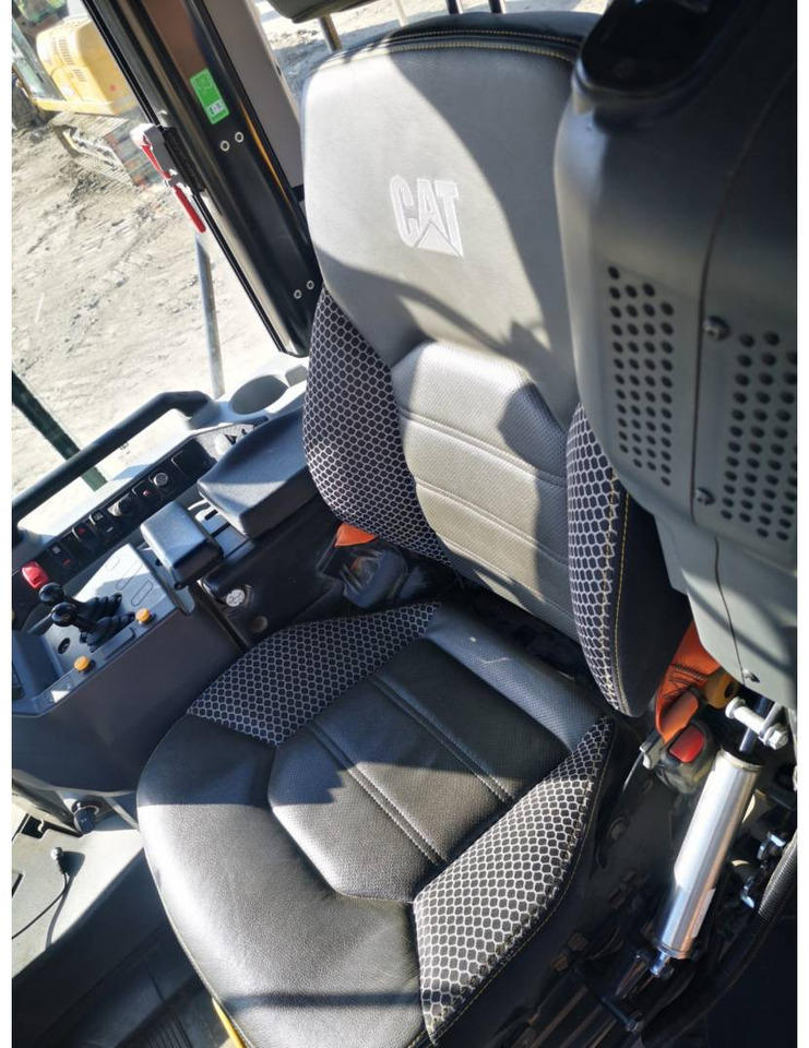 Wheel loader CAT 972