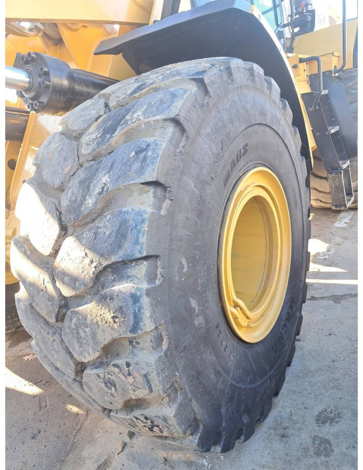 Wheel loader CAT 972