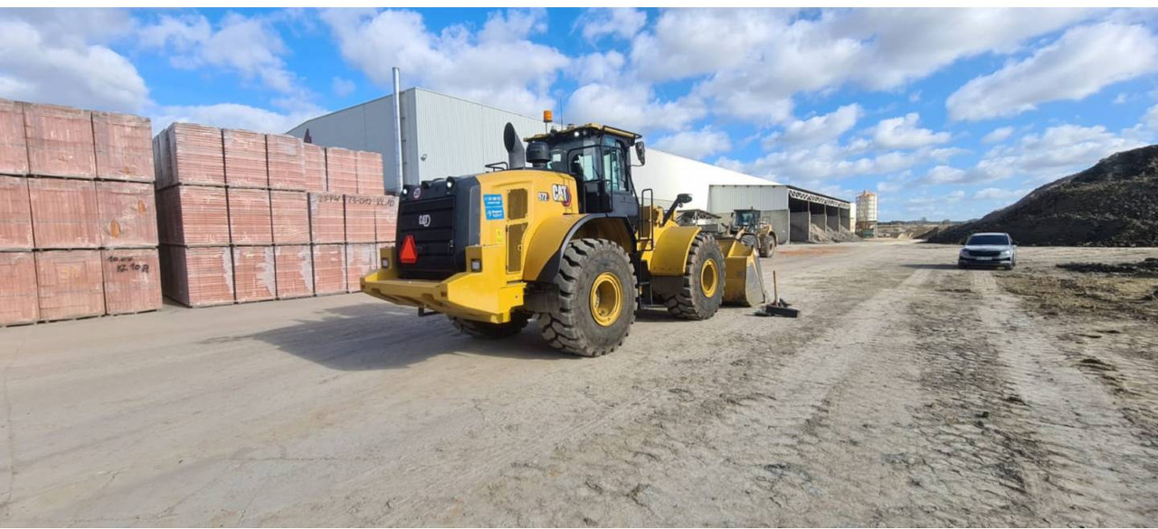 Wheel loader CAT 972