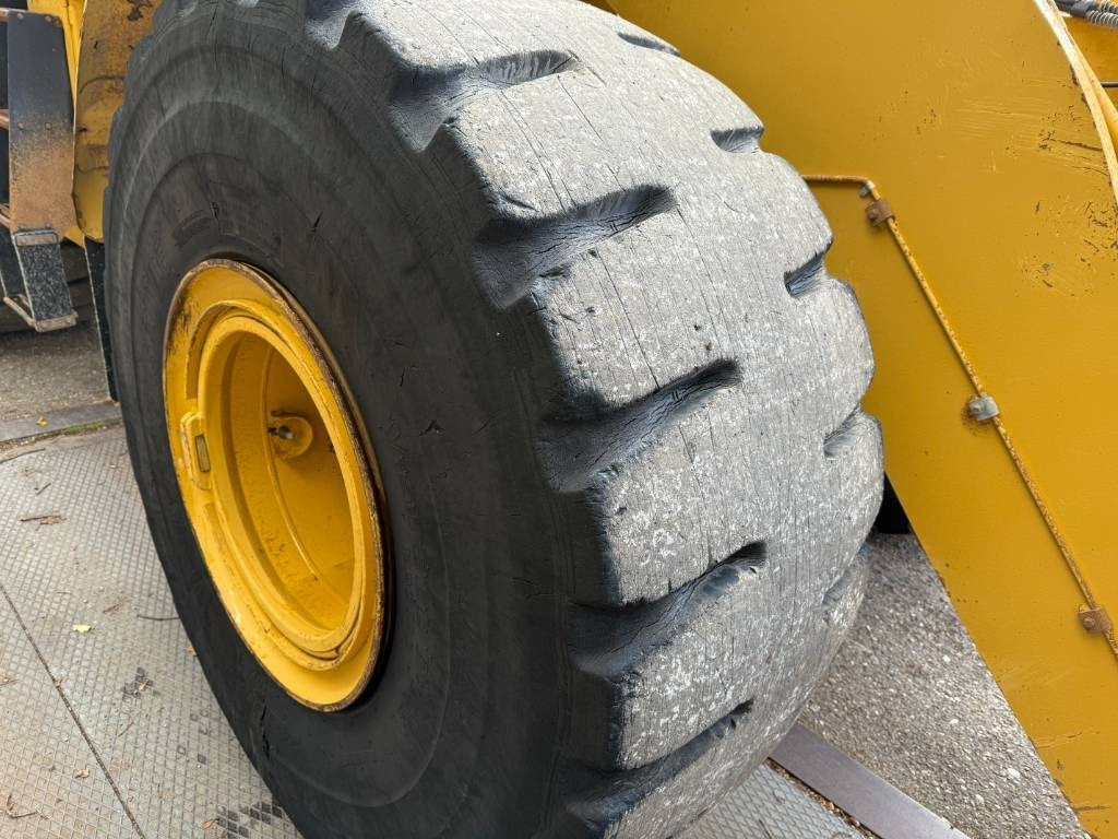 Wheel loader CAT 972M