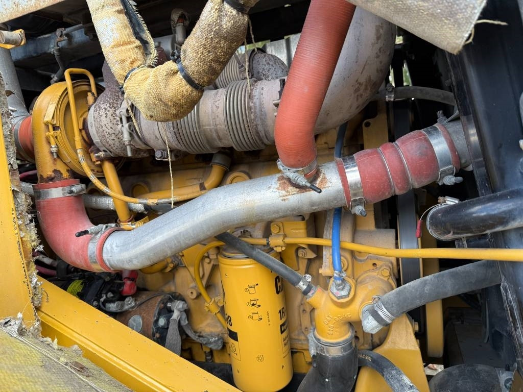 Wheel loader CAT 972M