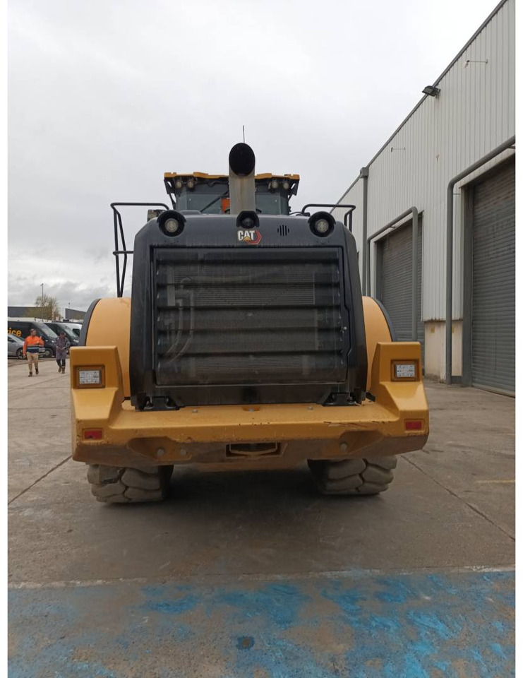 Wheel loader CAT 972M