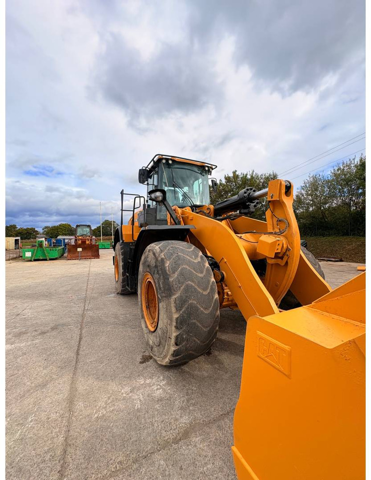 Wheel loader CAT 972M