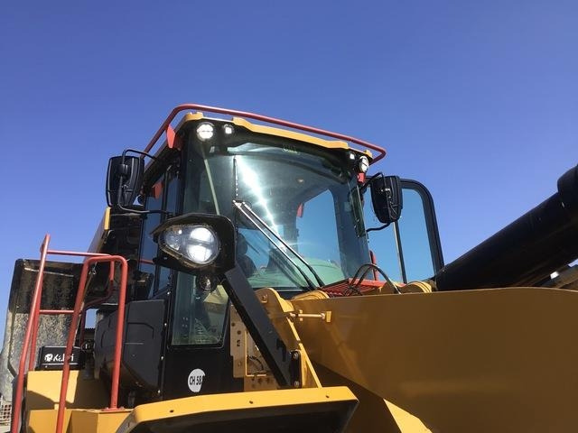 Wheel loader CAT 972M XE