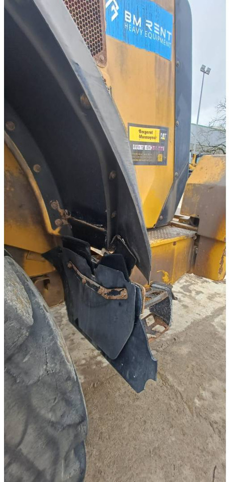 Wheel loader CAT 972M XE