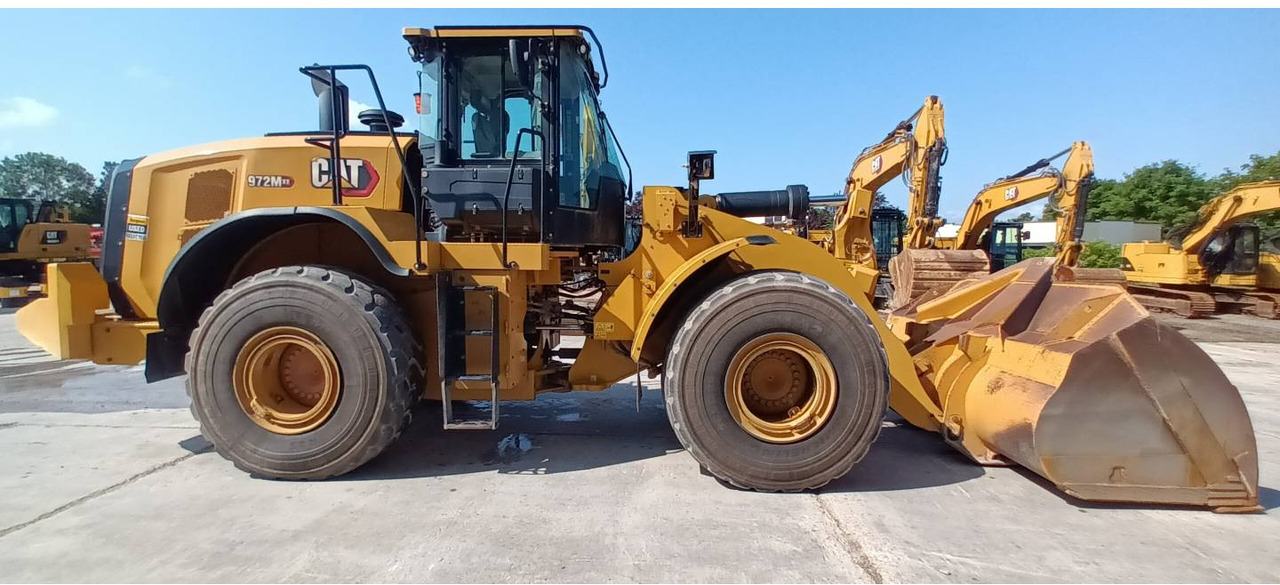 Wheel loader CAT 972M XE