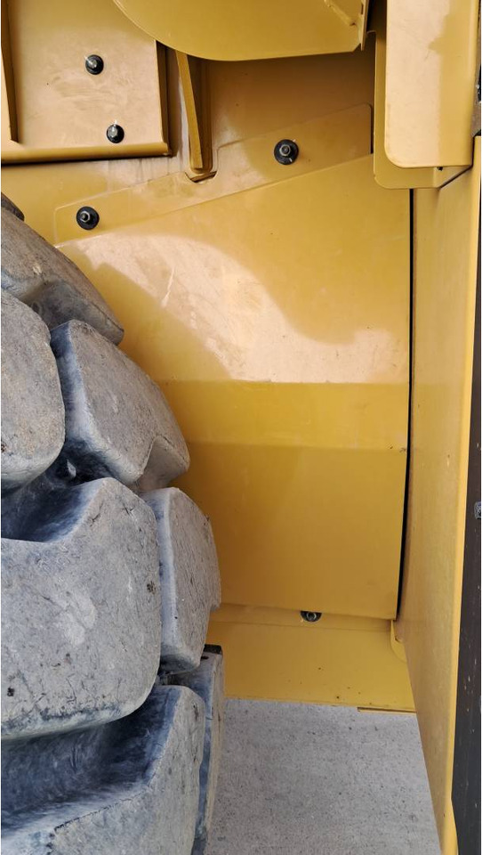 Wheel loader CAT 972M XE