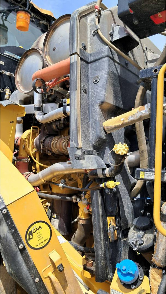 Wheel loader CAT 972M XE