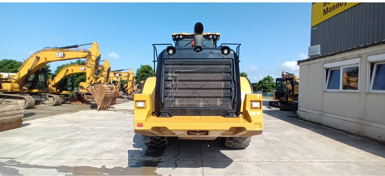 Wheel loader CAT 972M XE