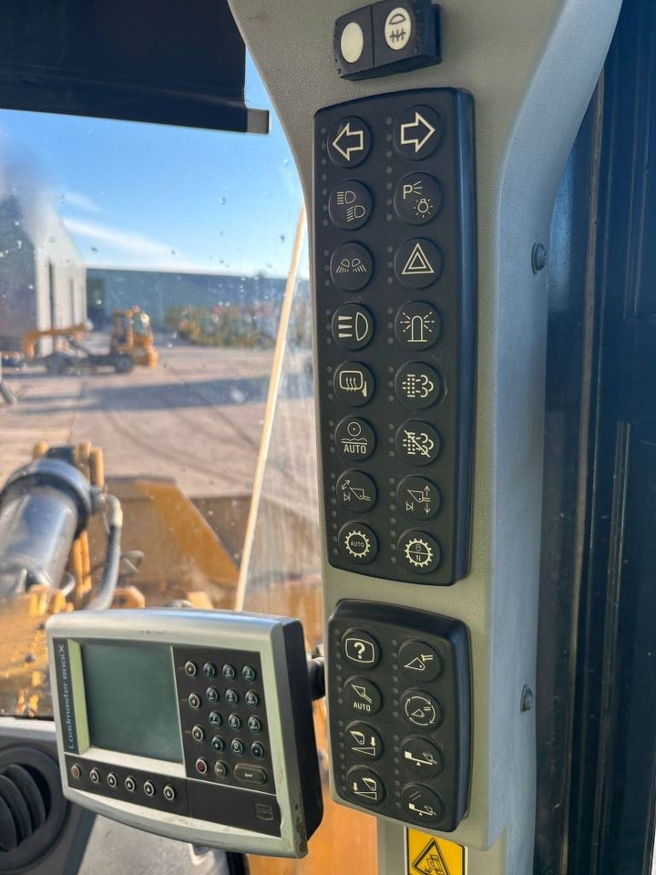 Wheel loader CAT 972 K