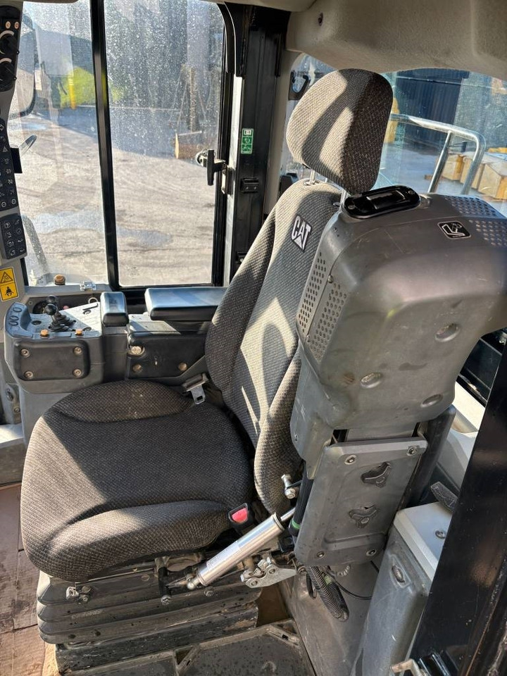 Wheel loader CAT 972 K