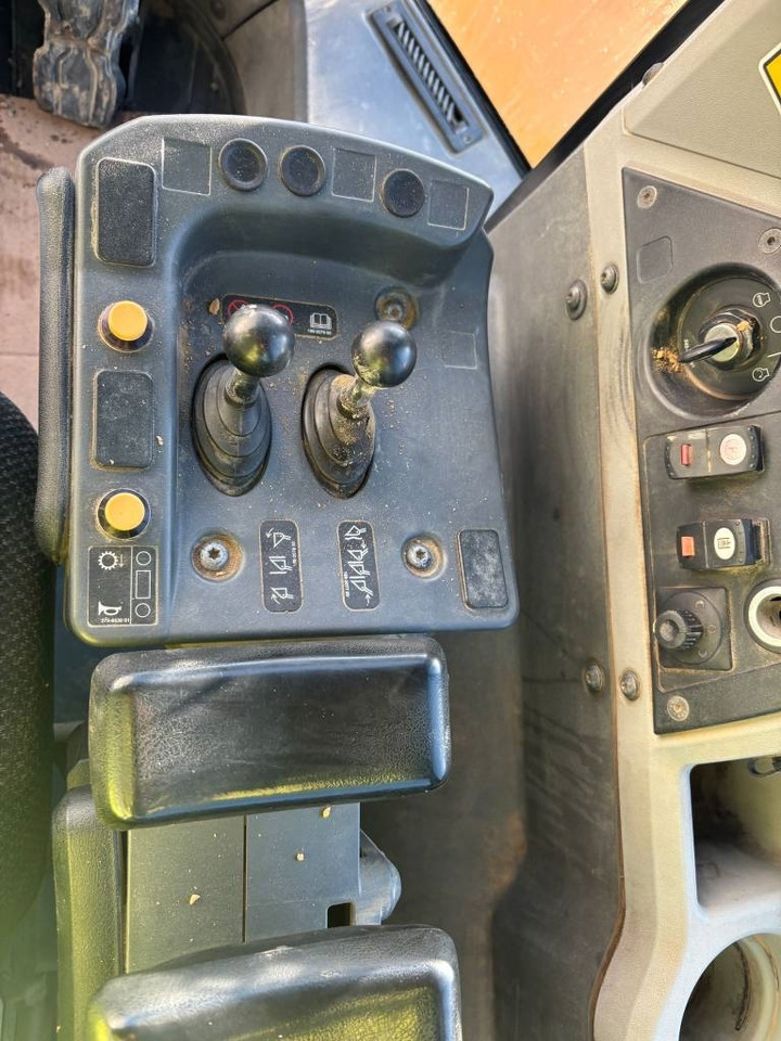 Wheel loader CAT 972 K