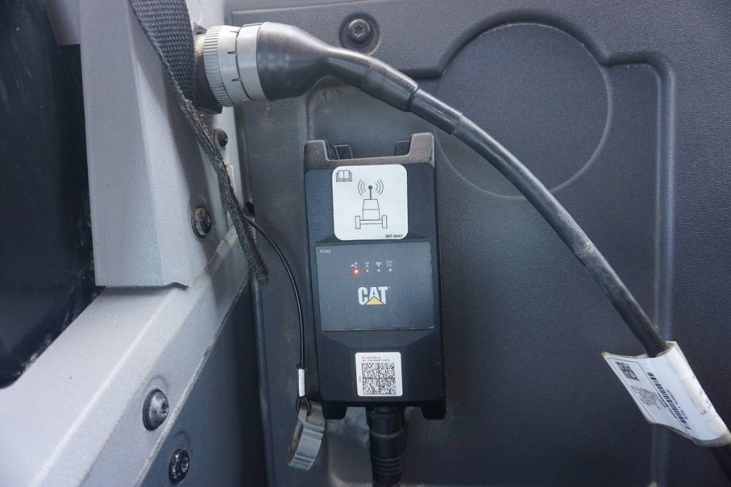 Wheel loader CAT 972 K