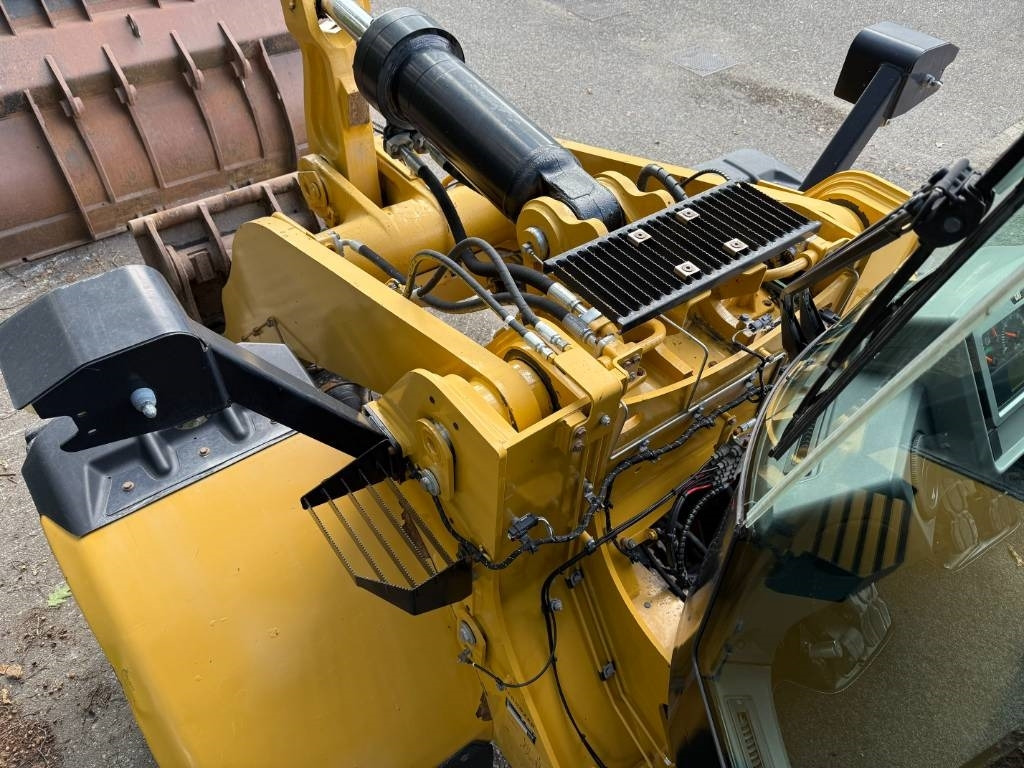 Wheel loader CAT 972 M