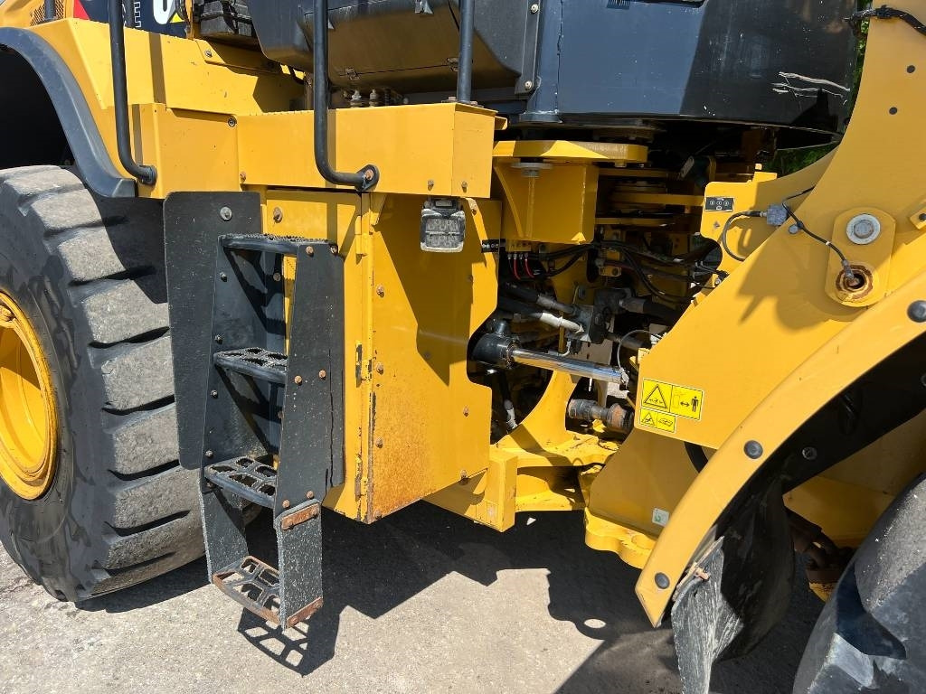 Wheel loader CAT 972 M