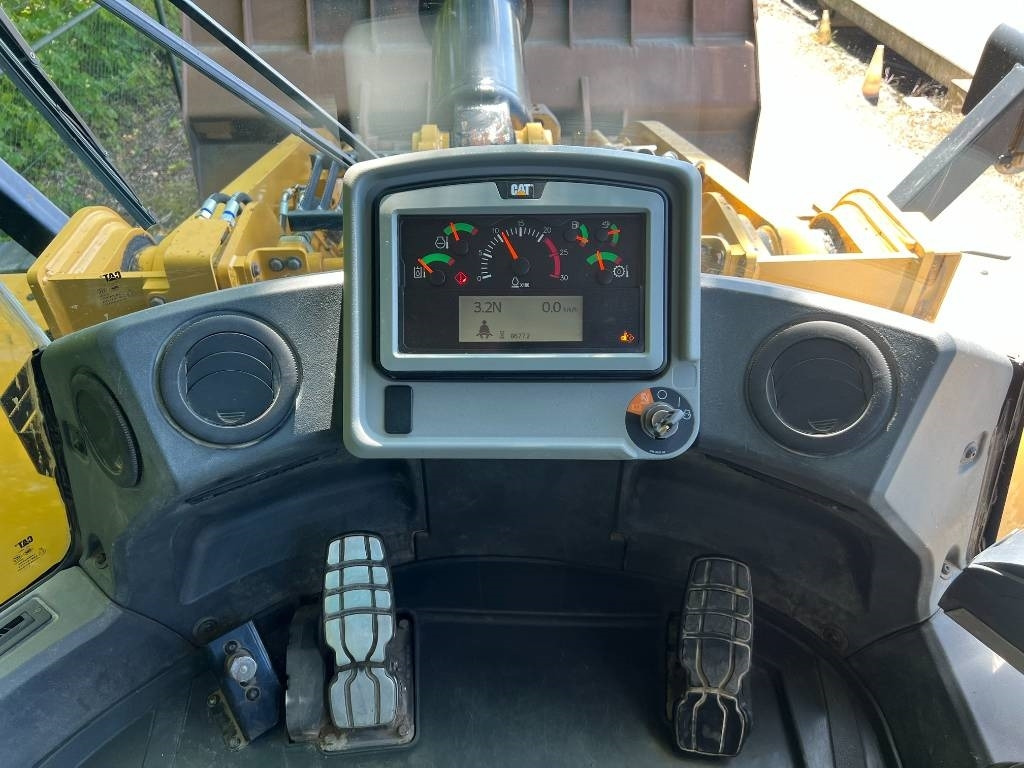 Wheel loader CAT 972 M