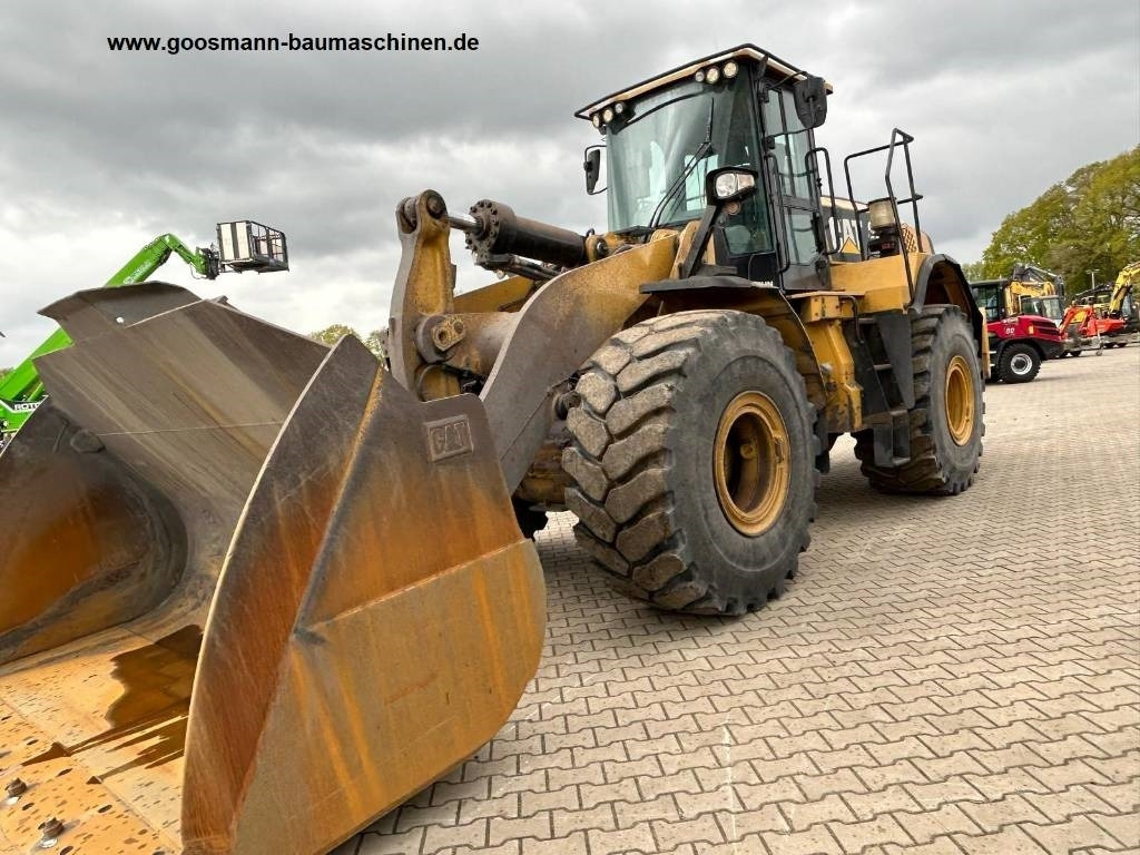 Wheel loader CAT 972 M