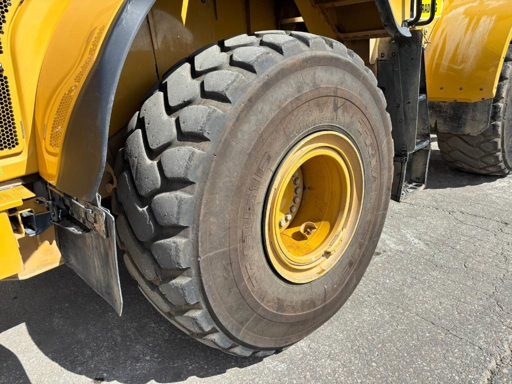 Wheel loader CAT 972 M XE