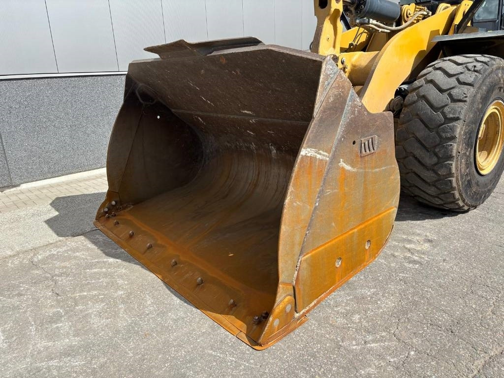 Wheel loader CAT 972 M XE