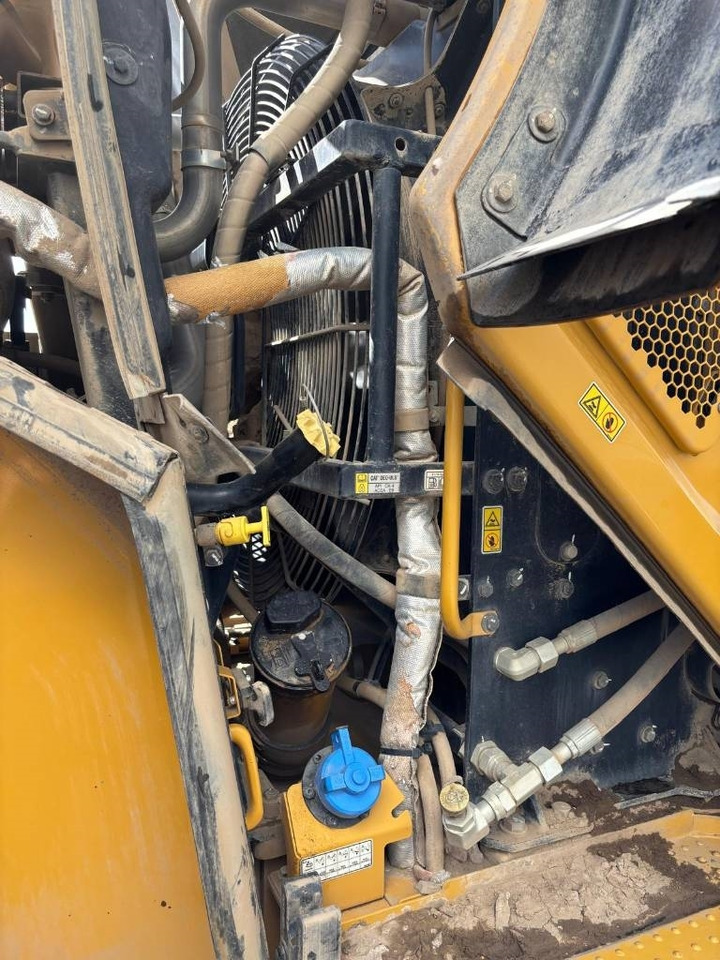 Wheel loader CAT 972 M XE